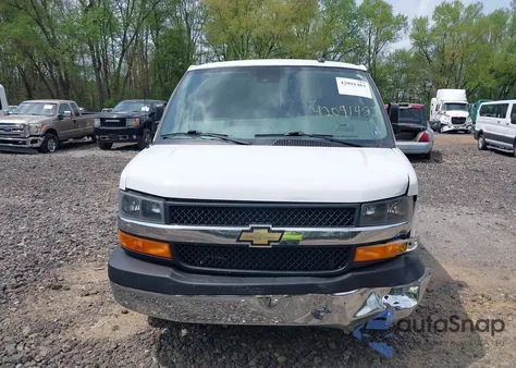 2021 Chevrolet Express Passenger Rwd 3500 Extended Wheelbase Lt from USA, damaged, VIN 1GAZGPF79M1309779